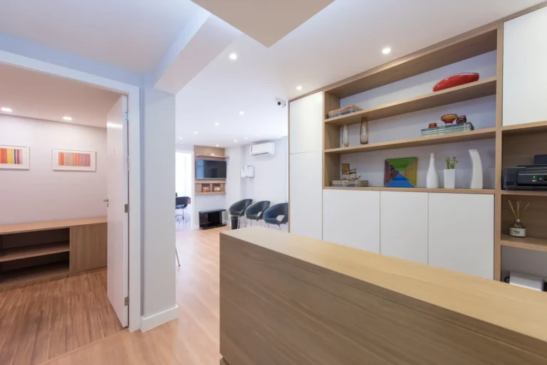 Cópia de R_ROM4104-Dr-Miguel-Ceccarelli-scaled-1